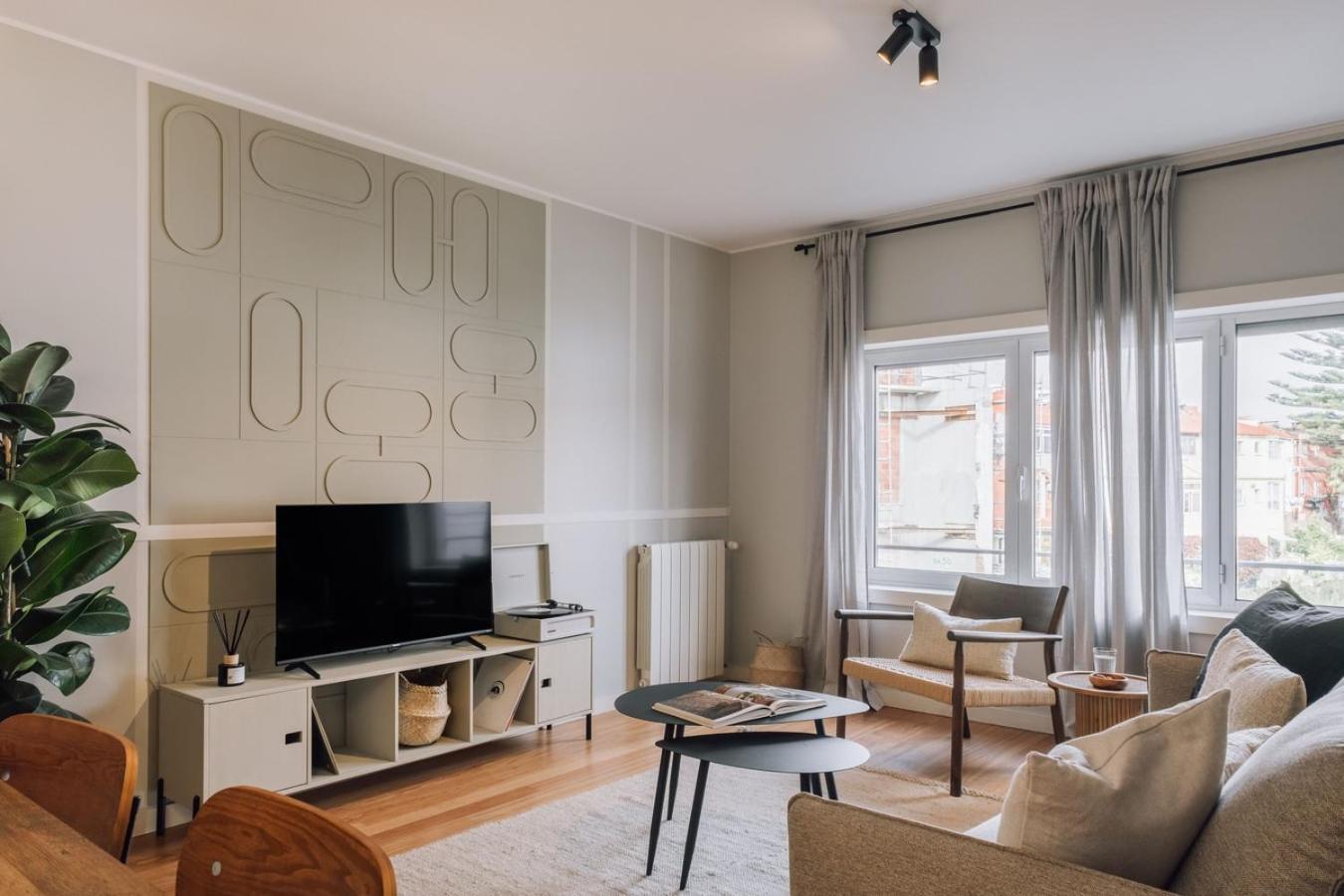 Flores - 1 Bedroom And Parking In Estrela *