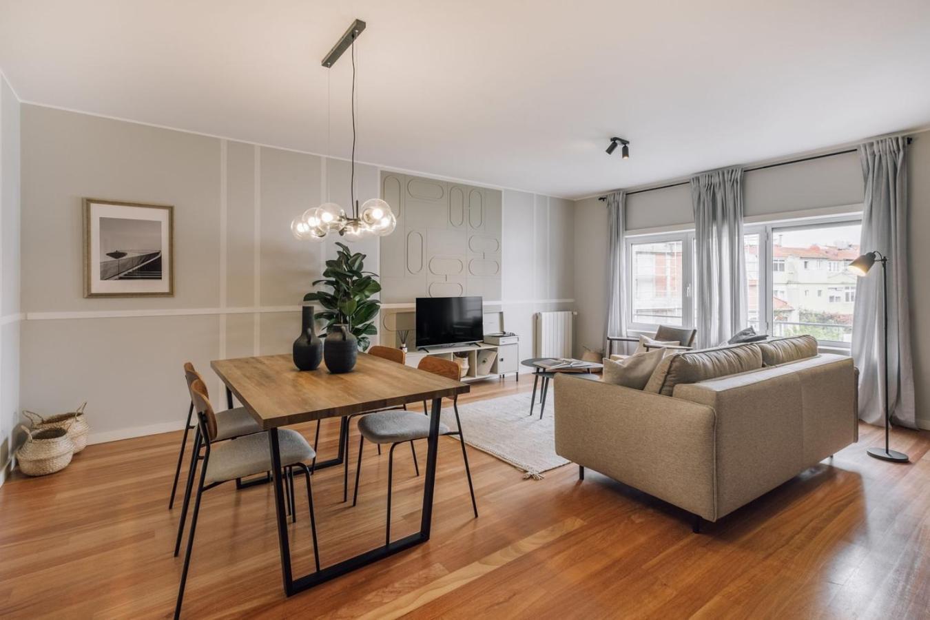 Apartamento Flores - 1 Bedroom And Parking In Estrela Lisboa